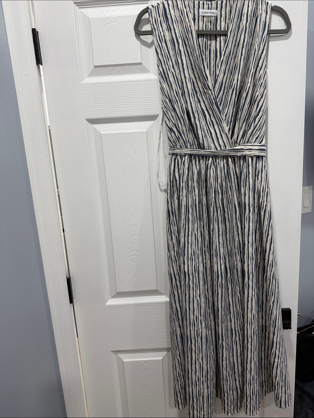 Calvin Klein Navy and White Printed Sleeveless Maxi Wrap Dress
